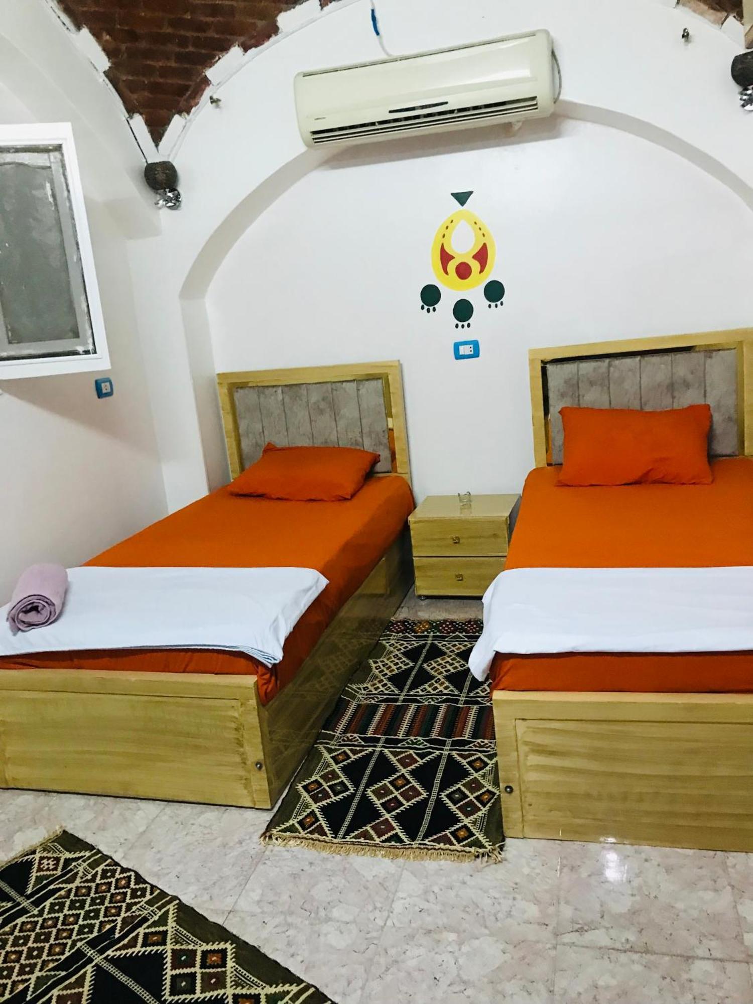 אסואן Gamal Robob Nubian Guest House מראה חיצוני תמונה